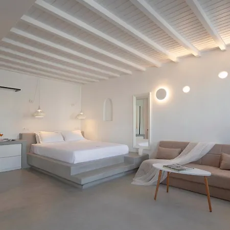 Apartment Beyond Blue *