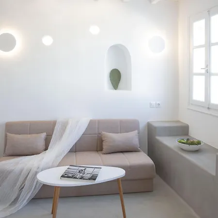 Apartment Beyond Blue *
